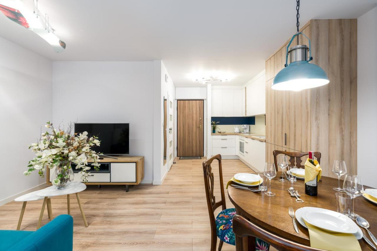 Villa Venecja Apartment Chwaliszewo With Free Garage City Center By Noclegi Renters Poznań Extérieur photo