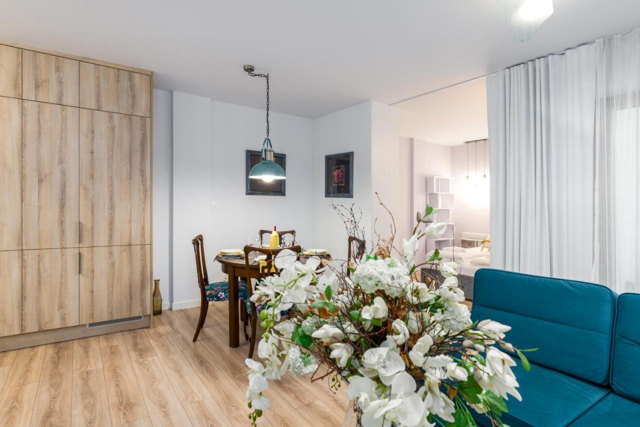 Villa Venecja Apartment Chwaliszewo With Free Garage City Center By Noclegi Renters Poznań Extérieur photo