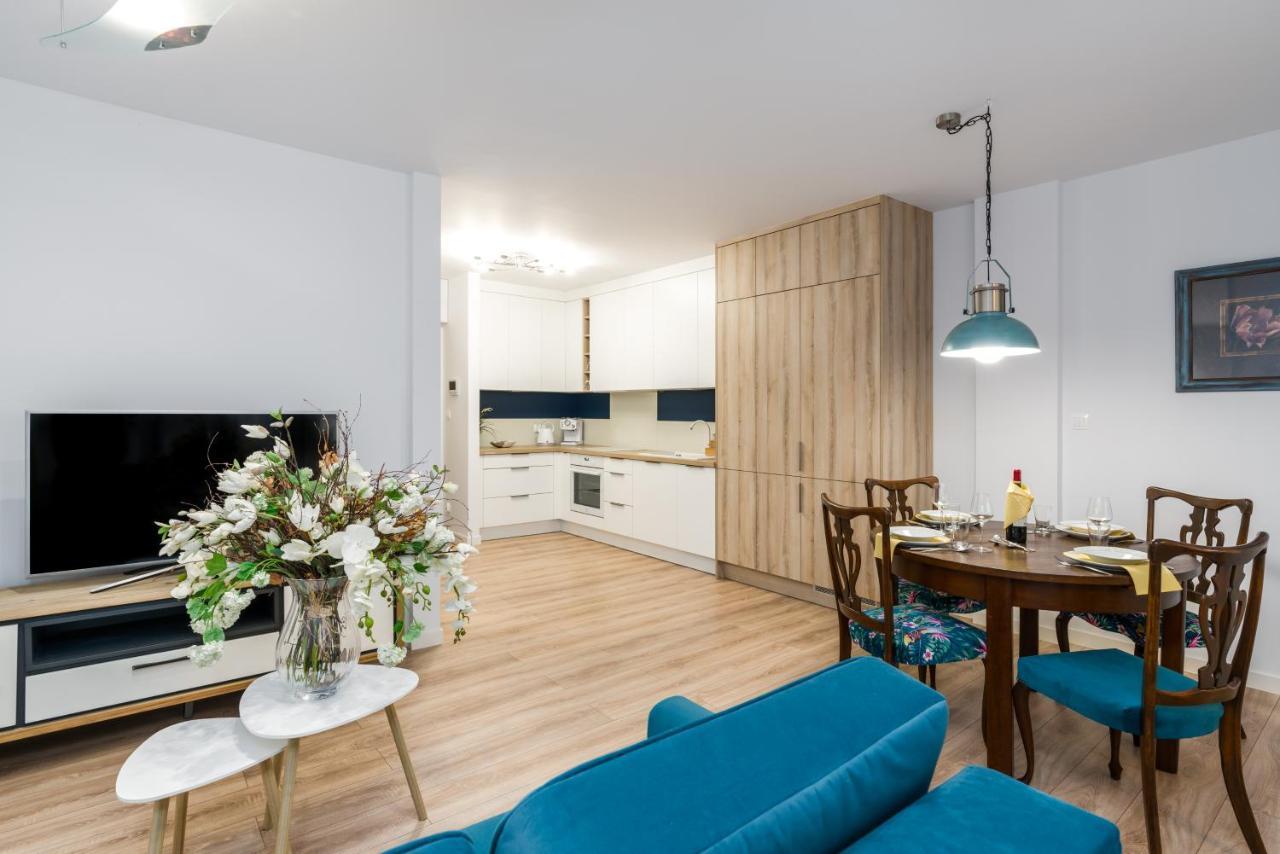 Villa Venecja Apartment Chwaliszewo With Free Garage City Center By Noclegi Renters Poznań Extérieur photo
