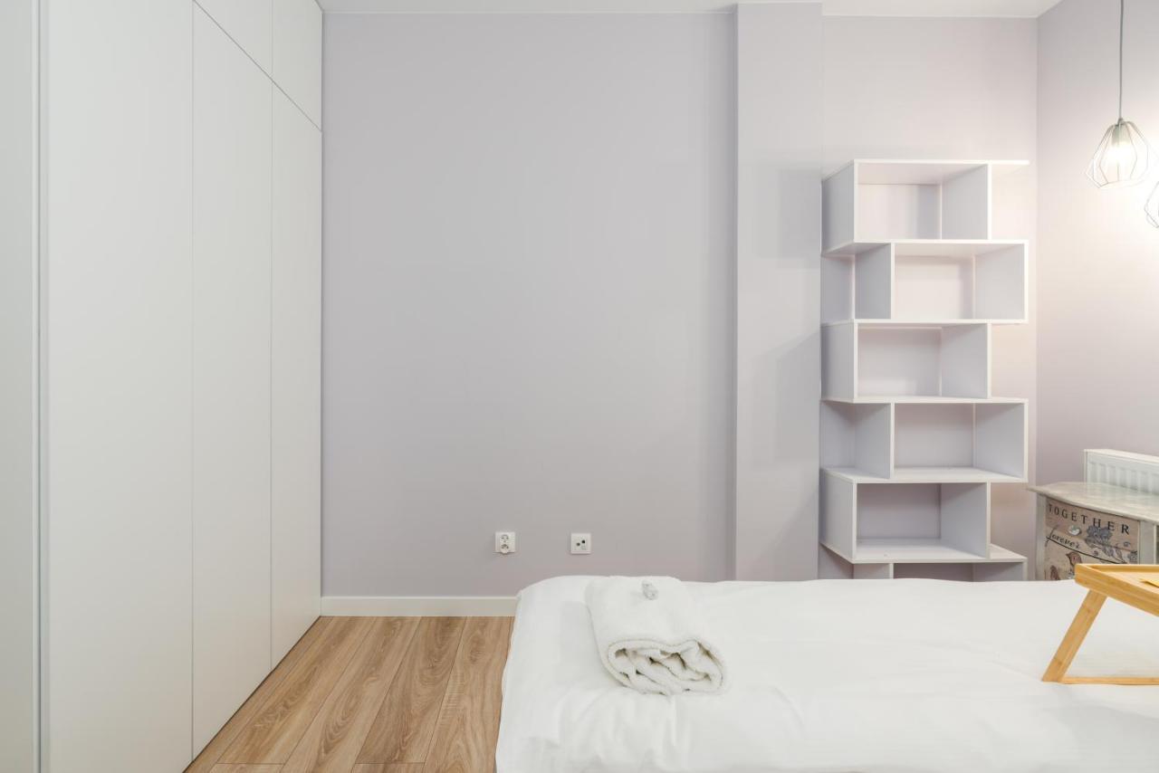 Villa Venecja Apartment Chwaliszewo With Free Garage City Center By Noclegi Renters Poznań Extérieur photo